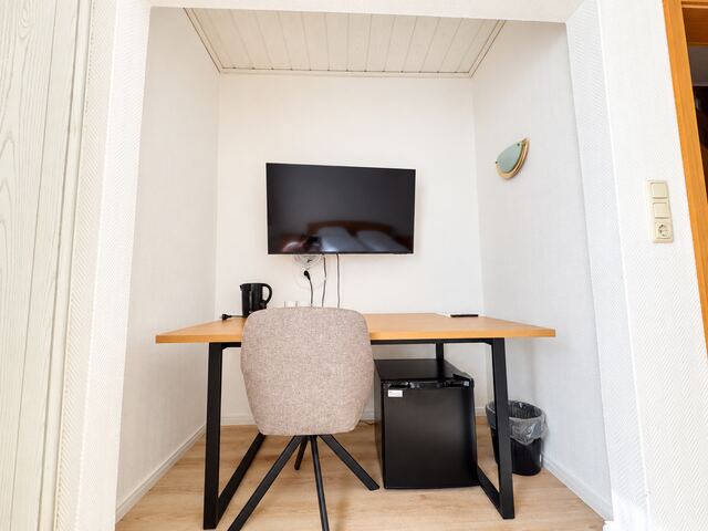Doppelzimmer mit Ankleide, Arbeitsplatz